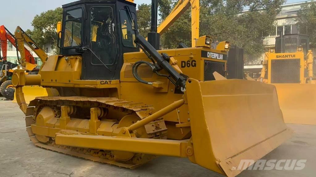 CAT D 6 G Buldozer sobre oruga