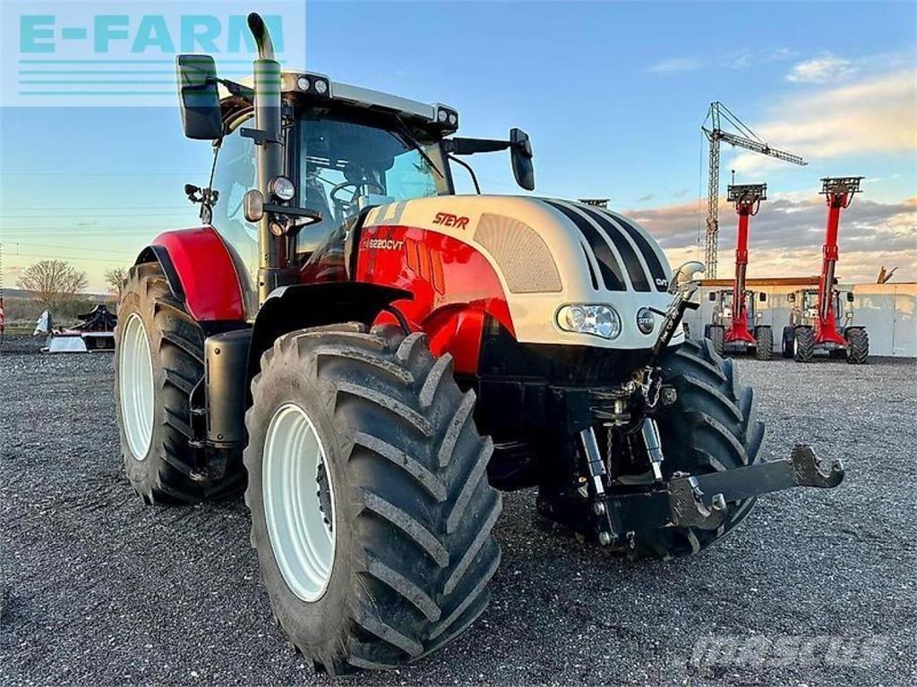 Steyr cvt 6220 Tractores