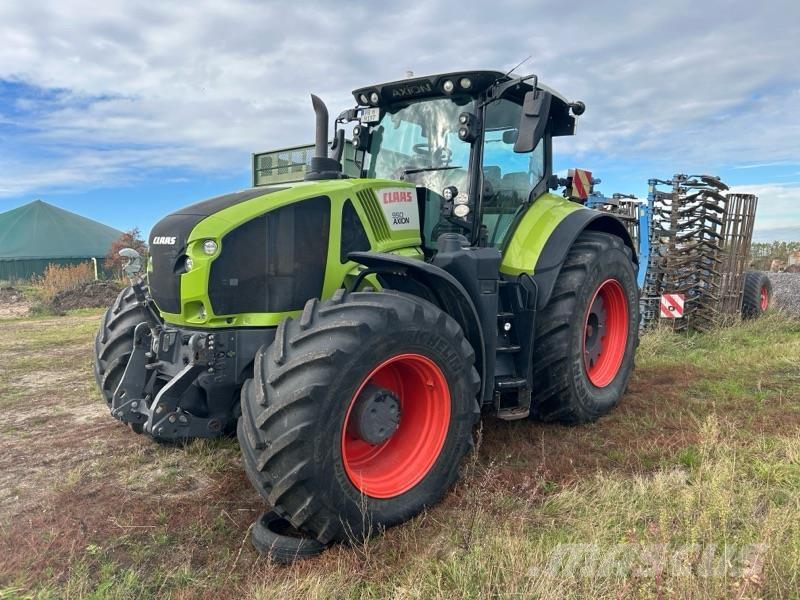 CLAAS Axion 950 Tractores