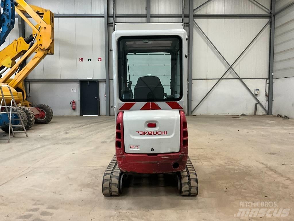 Takeuchi TB 216 Miniexcavadoras