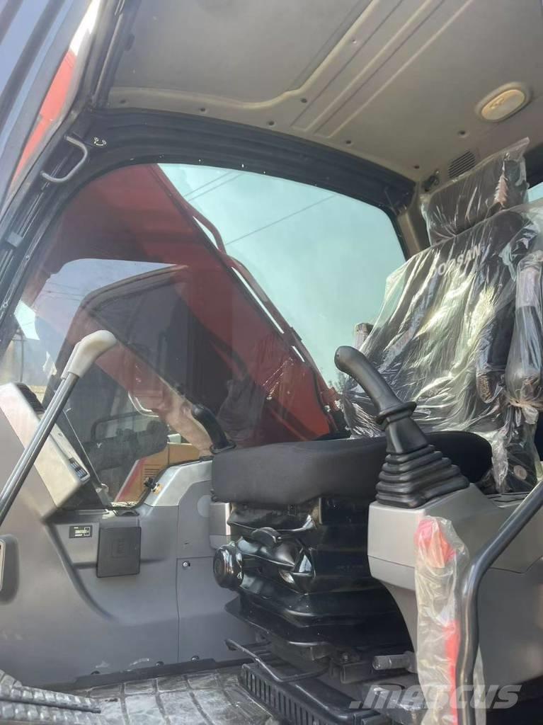 Doosan DX 225LC-9C Excavadoras sobre orugas