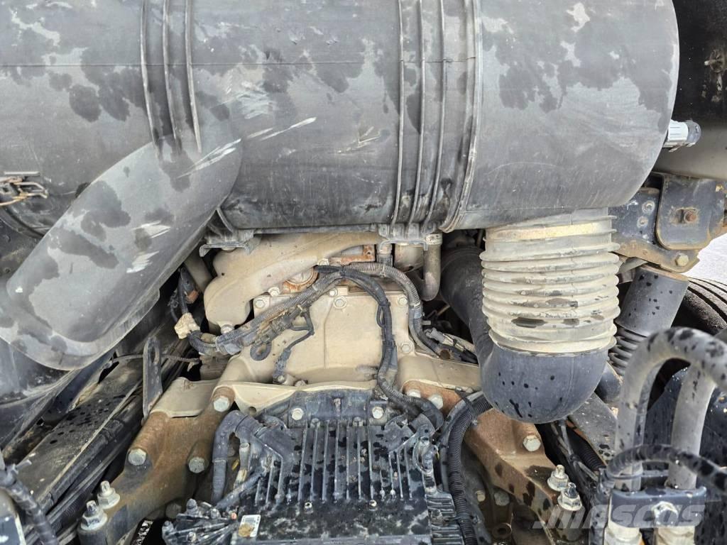 MAN 28.400 Camiones elevadores de gancho