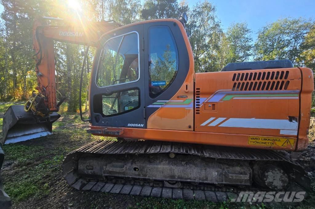 Doosan DX 140 LC Excavadoras sobre orugas