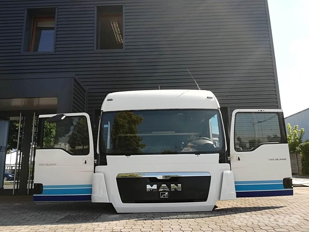 MAN TGX XLX EURO 5 Cabinas
