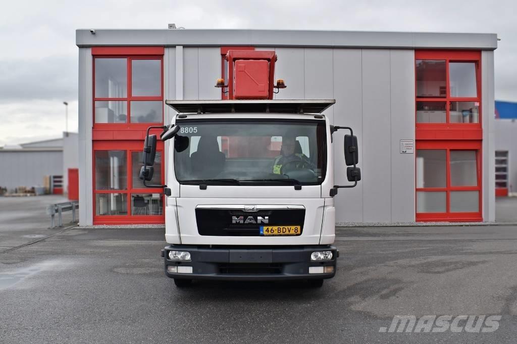 Ruthmann T 330 Plataformas sobre camión