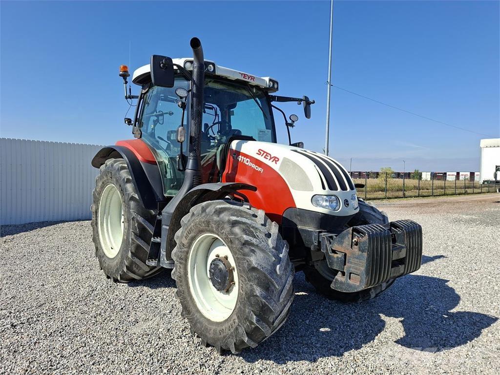 Steyr 4110 PROFI Tractores