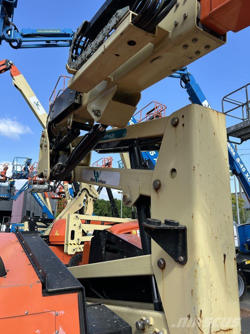 JLG 340AJ (4972) Plataformas con brazo de elevación manual