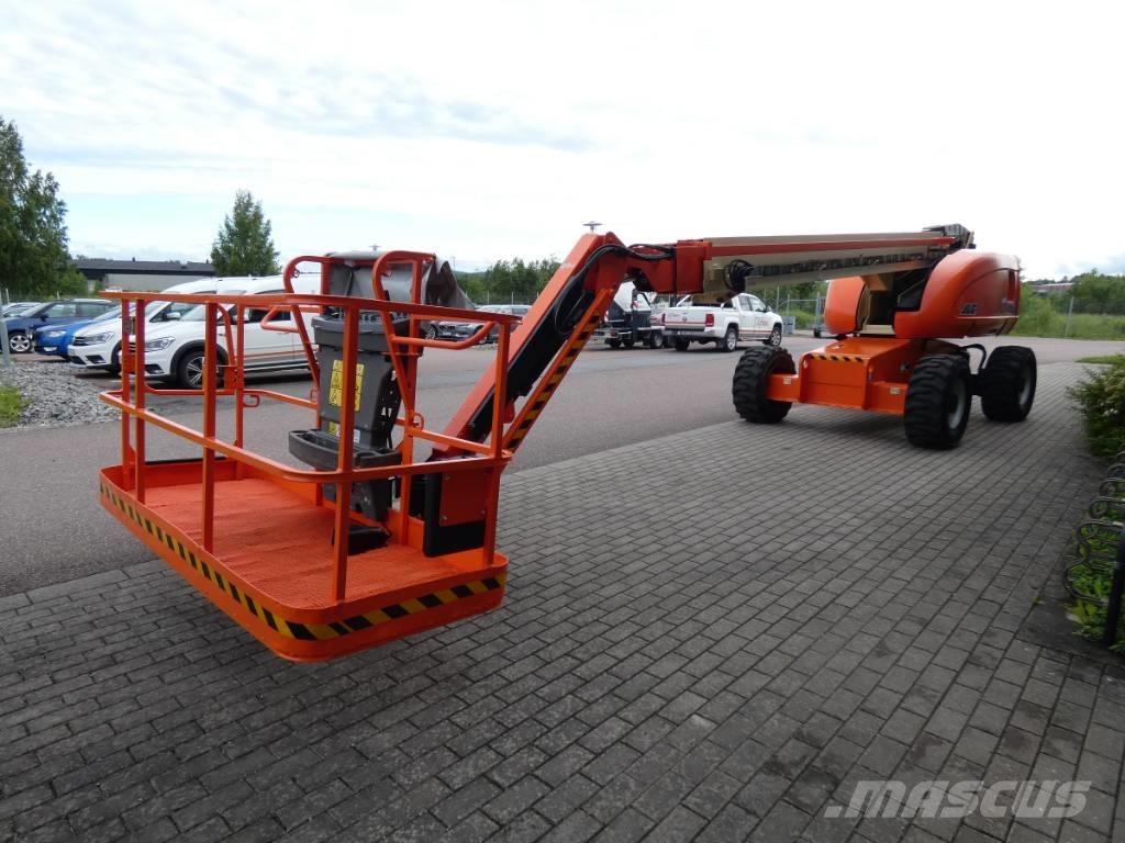 JLG 660 SJ Bomlift Plataformas con brazo de elevación manual