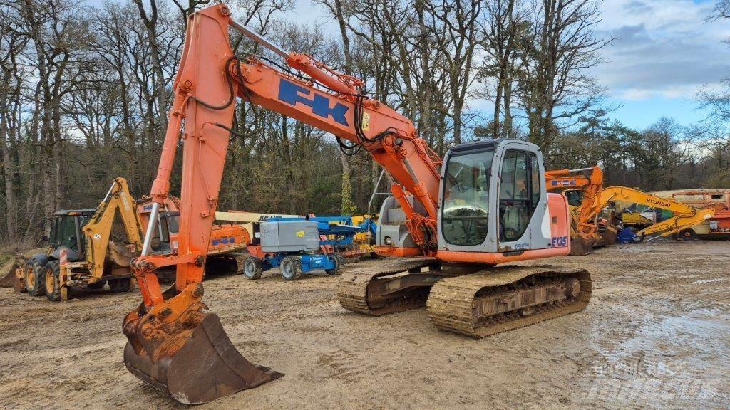 Fiat-Kobelco E135 Excavadoras sobre orugas