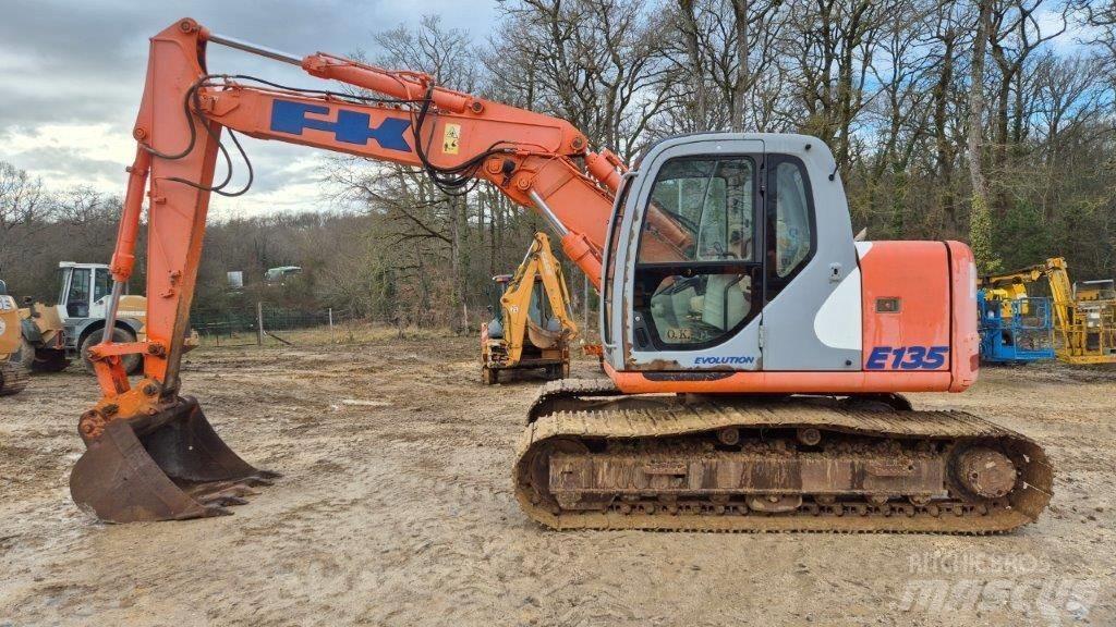 Fiat-Kobelco E135 Excavadoras sobre orugas