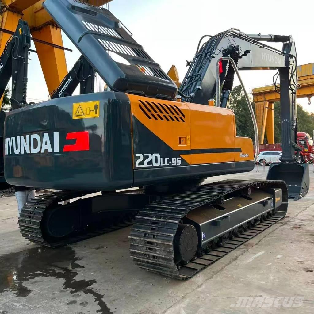 Hyundai R220LC-9S Excavadoras 7t - 12t