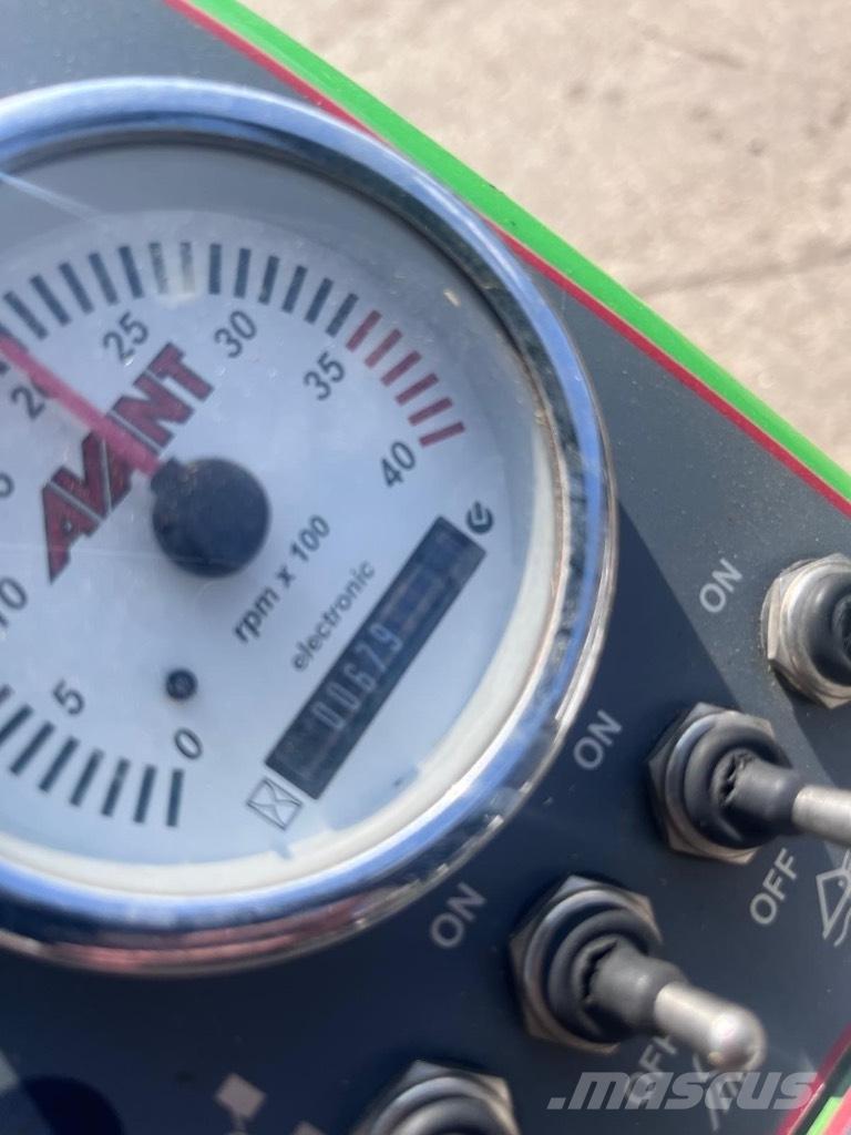 Avant M530 Minicargadoras