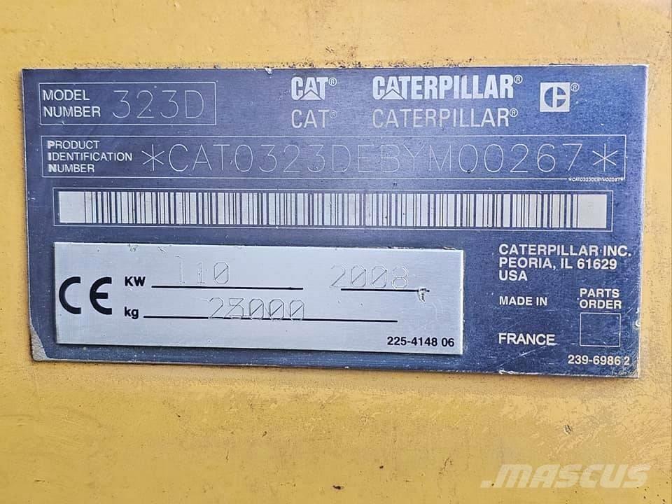 CAT 323 D L Excavadoras sobre orugas