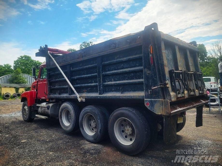 Mack CH613 Bañeras basculantes usadas