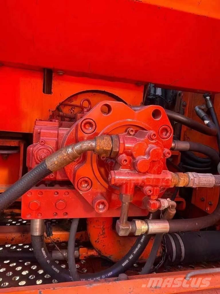 Doosan DH 300 LC-7 Excavadoras sobre orugas