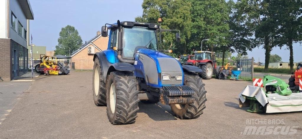 Valtra T160 Tractores