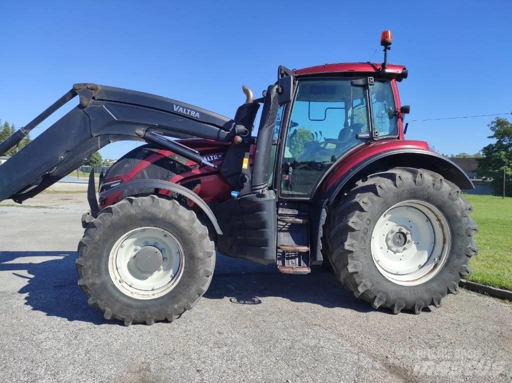 Valtra T174 H5 Tractores