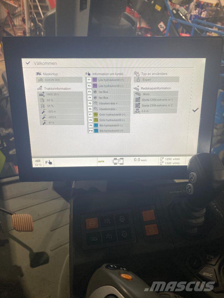 CLAAS Axion 930 Tractores