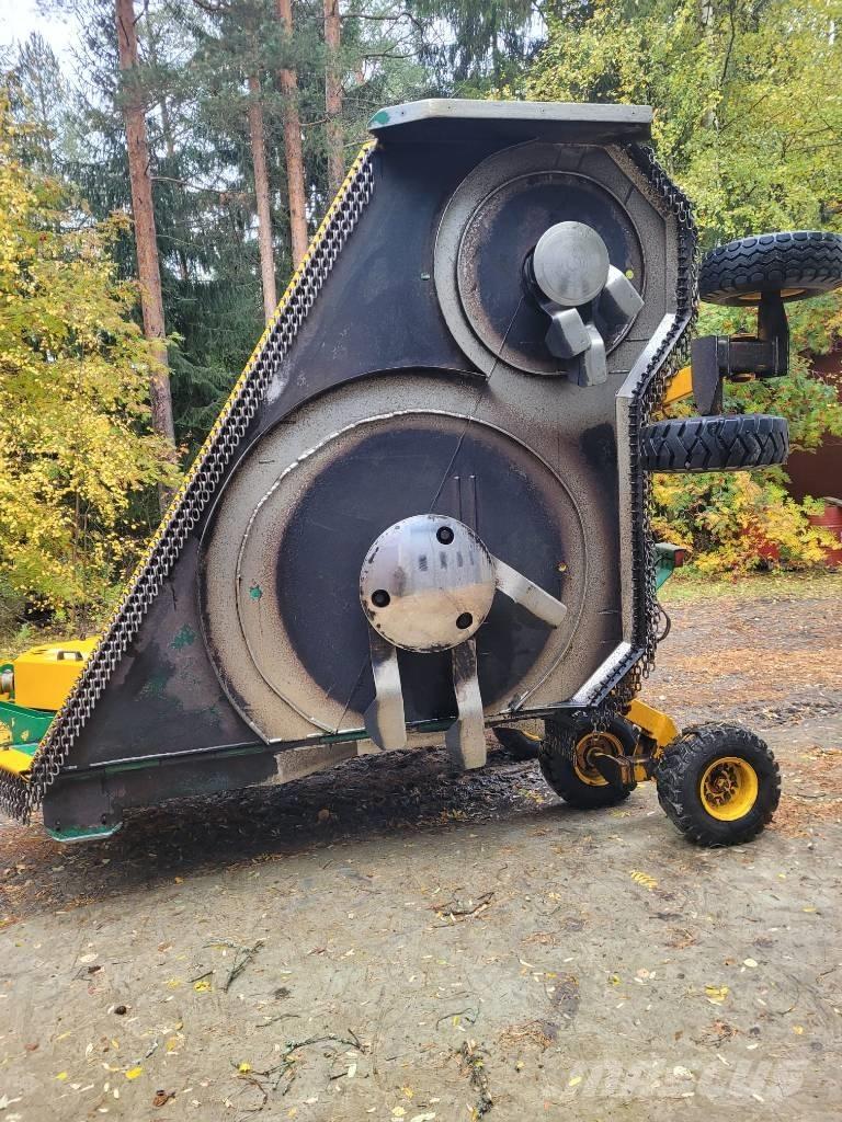 Spearhead 620 Segadoras y cortadoras de hojas para pasto