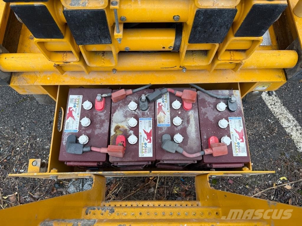 Haulotte Compact 14 Plataformas tijera