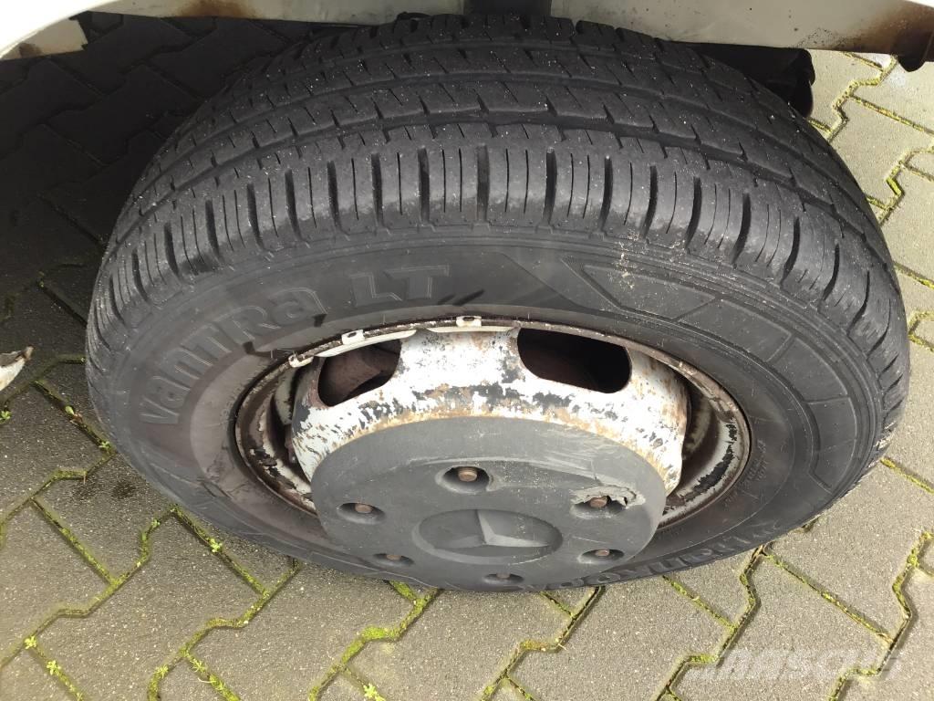 Mercedes-Benz 416 Camiones tractor