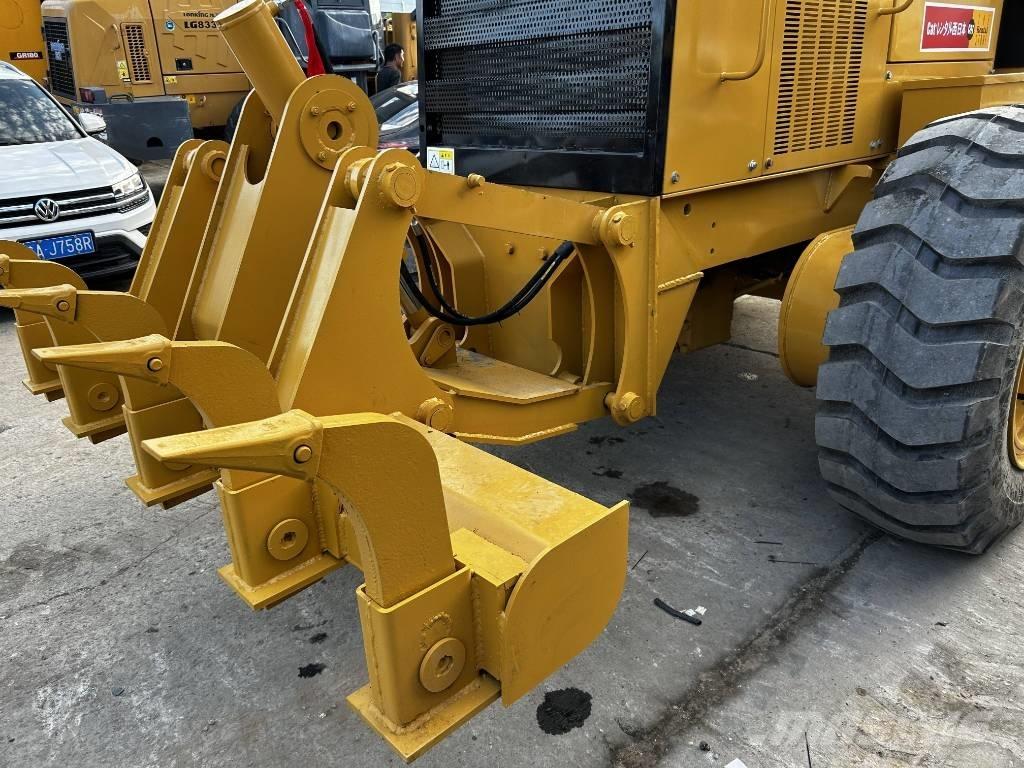 CAT 140H Niveladoras