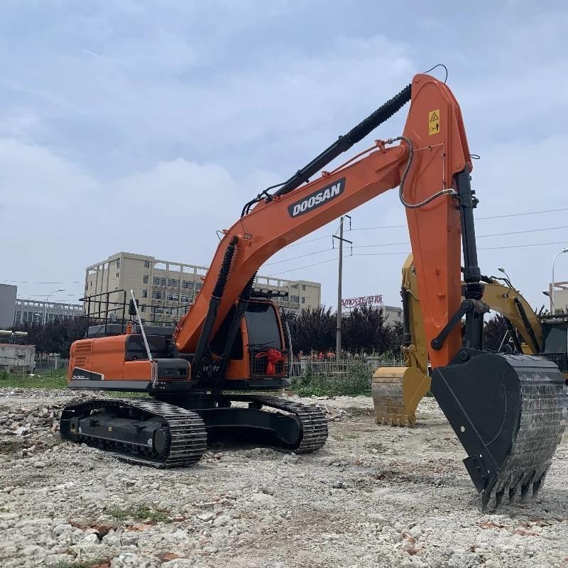 Doosan DX 300 Excavadoras sobre orugas