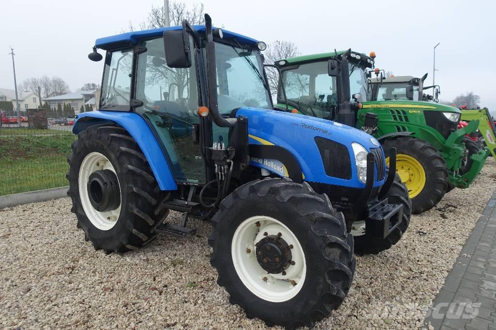 New Holland T 5040 Tractores
