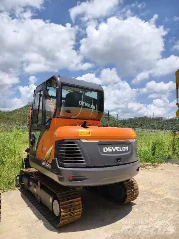 Doosan DX 60E Excavadoras 7t - 12t