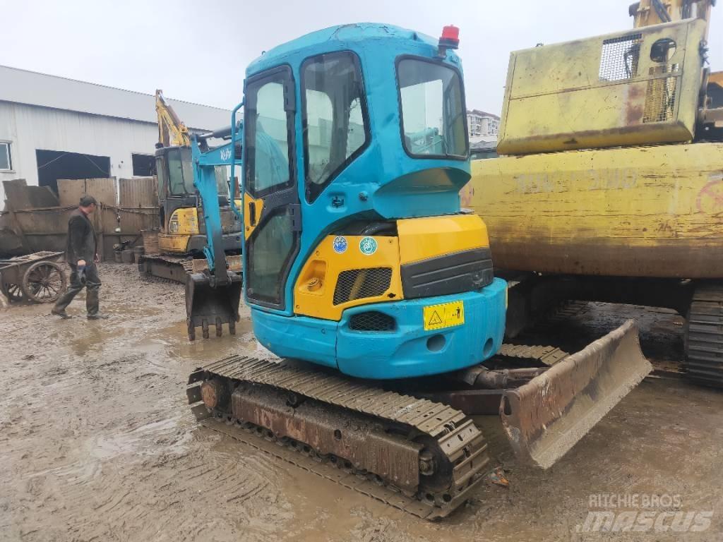 Kubota KX135 Excavadoras sobre orugas