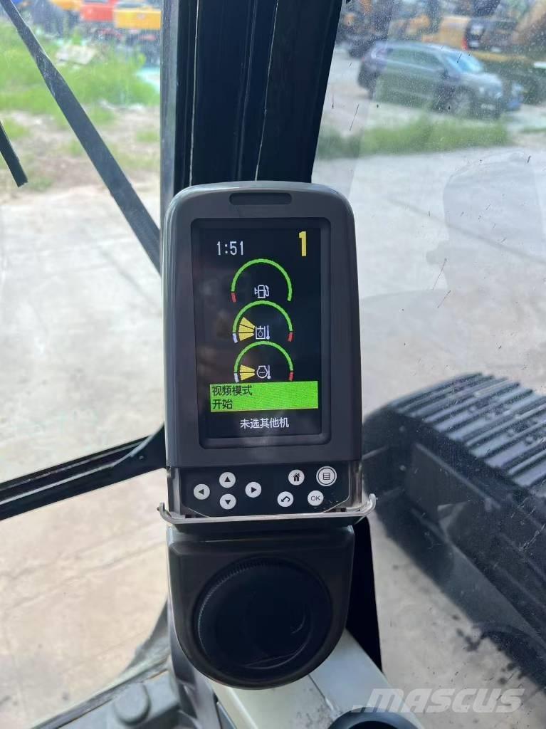 CAT 323 D L Excavadoras sobre orugas