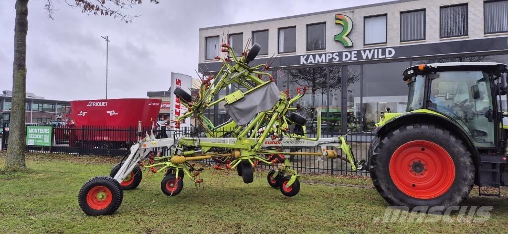 CLAAS Volto 1320 T Rastrilladoras y rastrilladoras giratorias