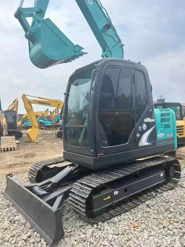 Kobelco SK 75 Excavadoras 7t - 12t