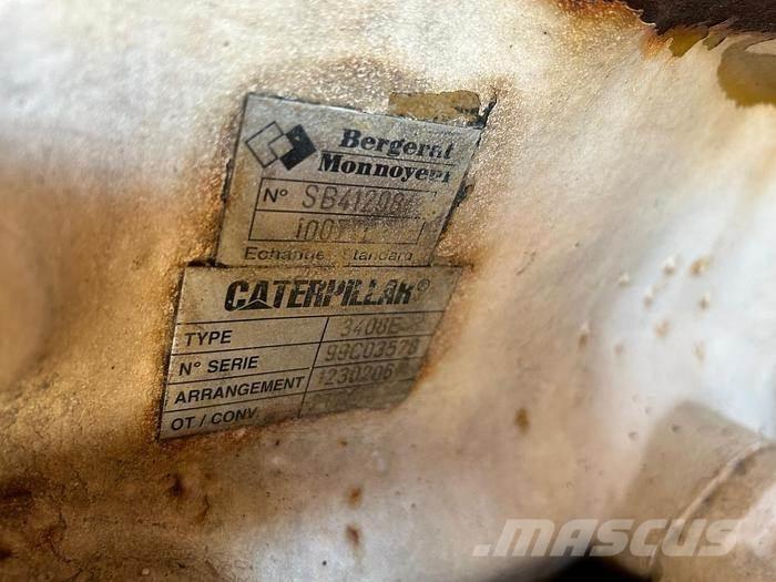 CAT 771D Vehículos compactos de volteo