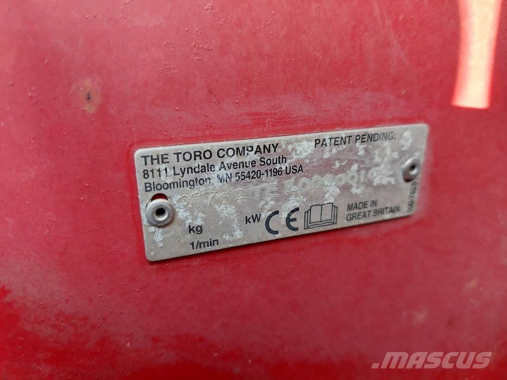 Toro Procore 880 Aireadores