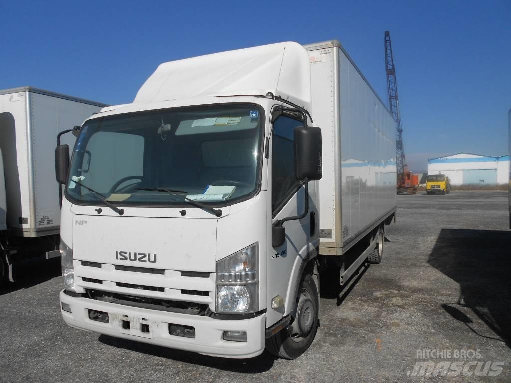 Isuzu NPR75 Camiones con caja de remolque