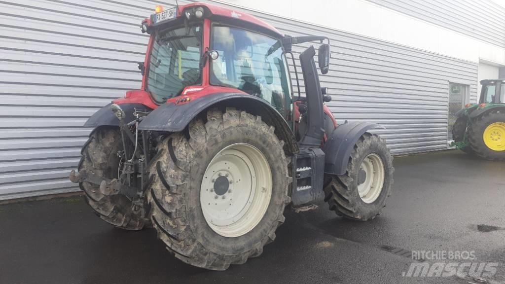 Valtra N 154 Tractores