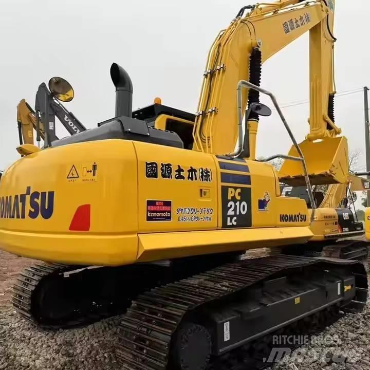 Komatsu PC210LC Excavadoras sobre orugas