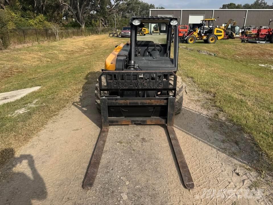 JCB 515-40 Carretillas telescópicas