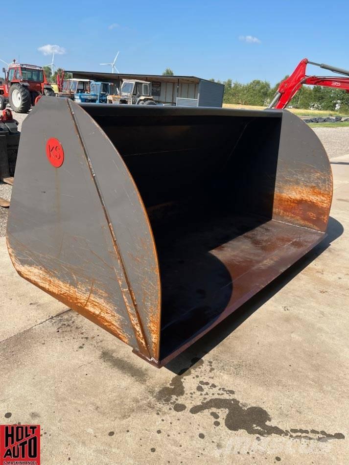 Kirk skovl Cargadoras sobre ruedas