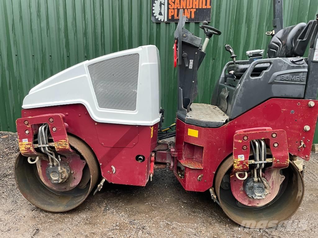 Bomag BW 120 AD-5 Rodillos de doble tambor