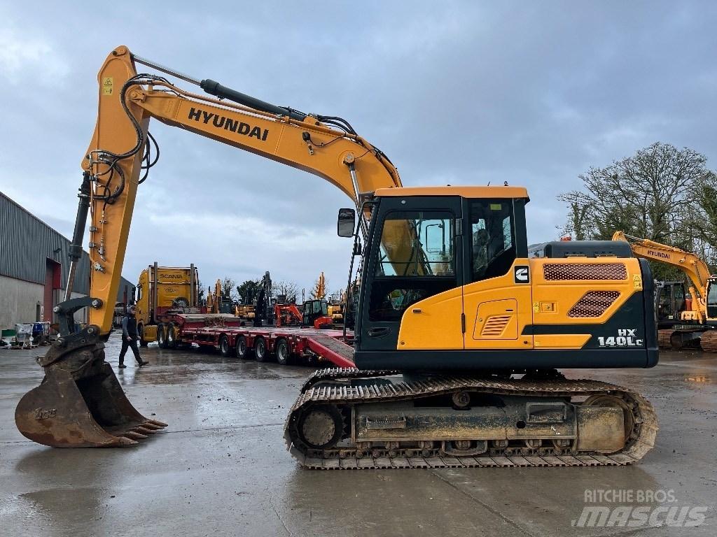 Hyundai HX140LC Excavadoras sobre orugas