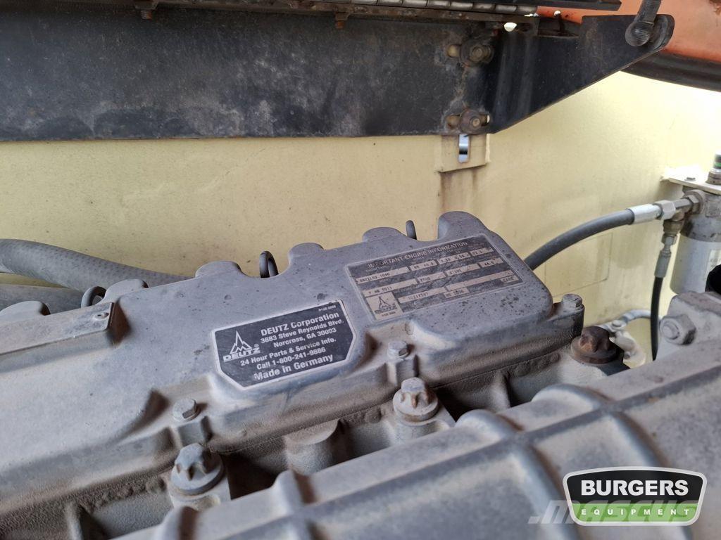 JLG 680S Plataformas con brazo de elevación telescópico