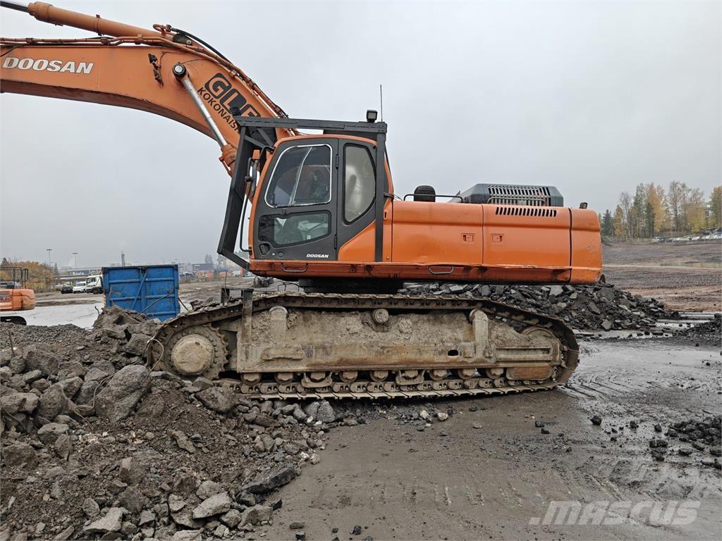 Doosan DX520LC Excavadoras sobre orugas