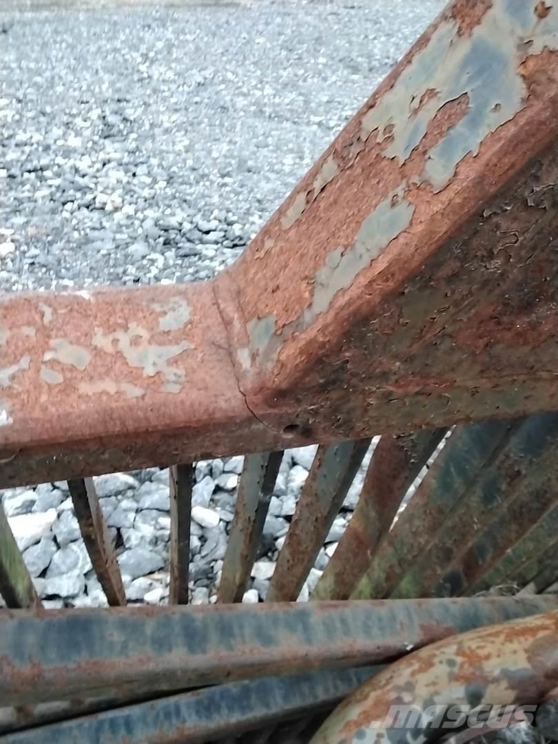 Valmet 860 Otros componentes