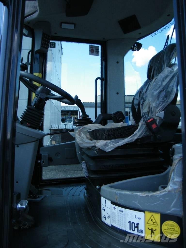 Yanmar v100 Cargadoras sobre ruedas