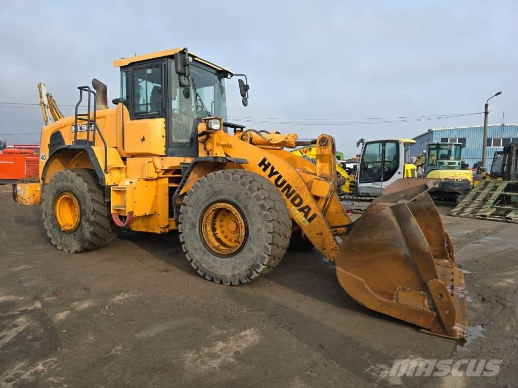 Hyundai HL 960 Cargadoras sobre ruedas