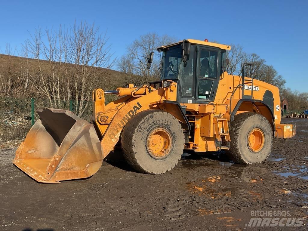 Hyundai HL 960 Cargadoras sobre ruedas