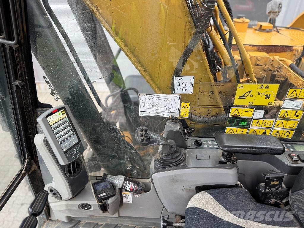 CAT 318 E L Excavadoras sobre orugas