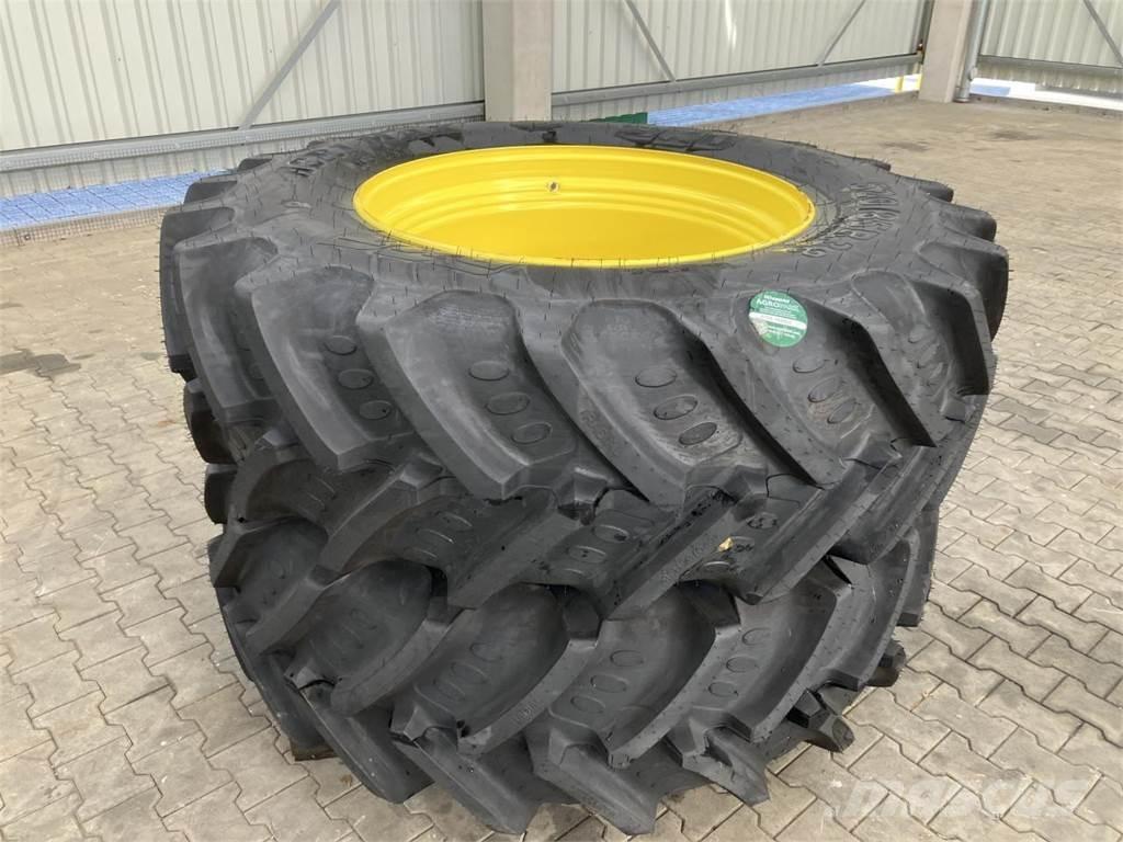 BKT 520/85R38 Ruedas